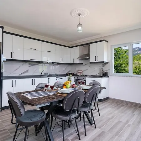 Cetinkaya アパート